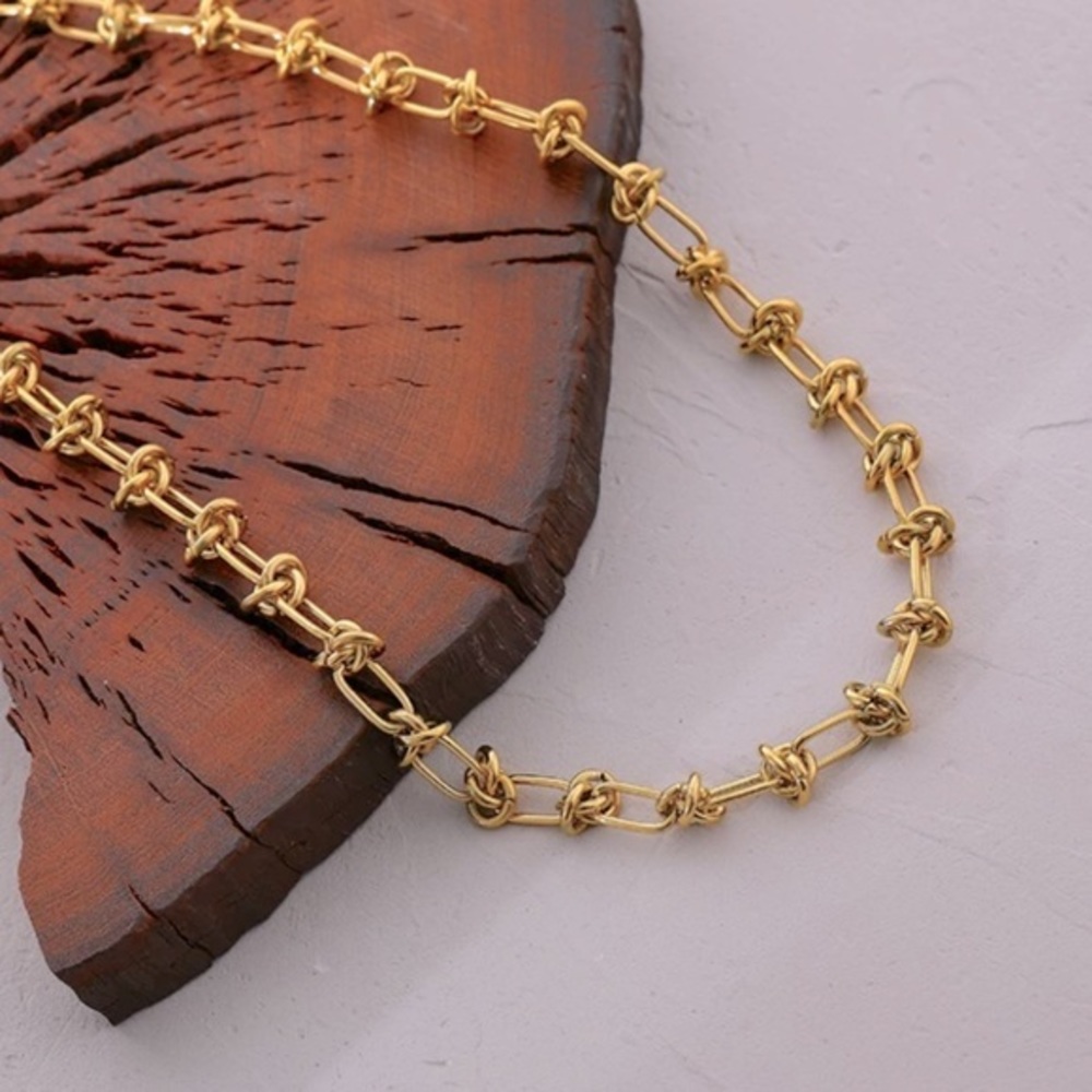 18K Gold Plated Link & Knot Chain Necklace